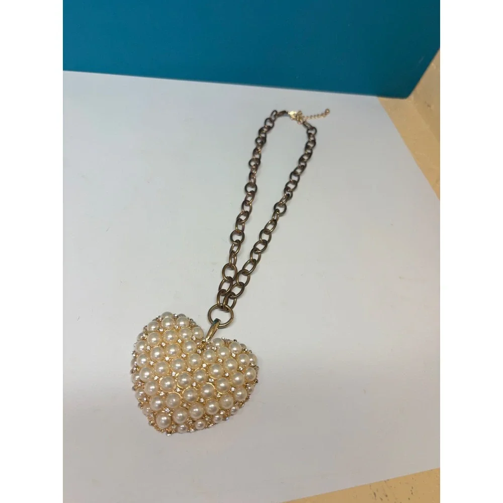 Vintage Style Faux Pearl Rhinestone Heart Pendant Antique Brass Chain Necklace